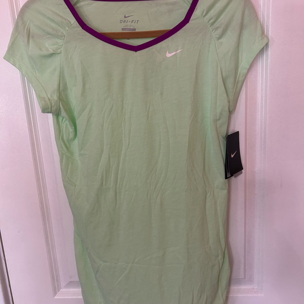 Nike Girls Training Dri-Fit Top Size XL NWT